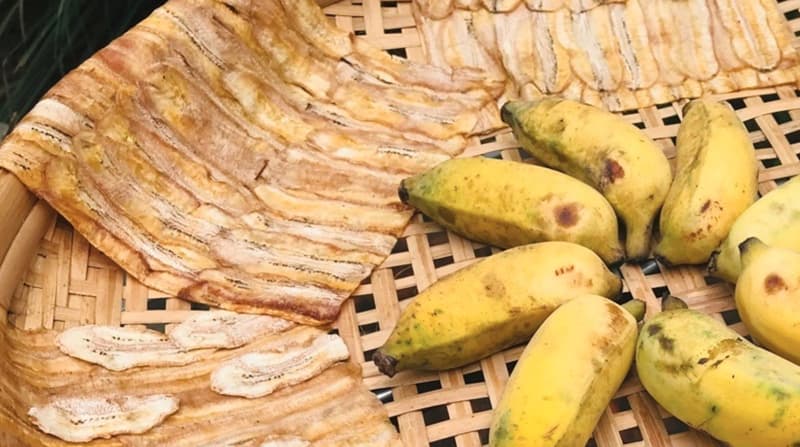 Trang-chuoi-nguyen-chat-Banana-Fripses-Dried-nong-san-cao-cap-viet-farm-food-093-8828-553-2