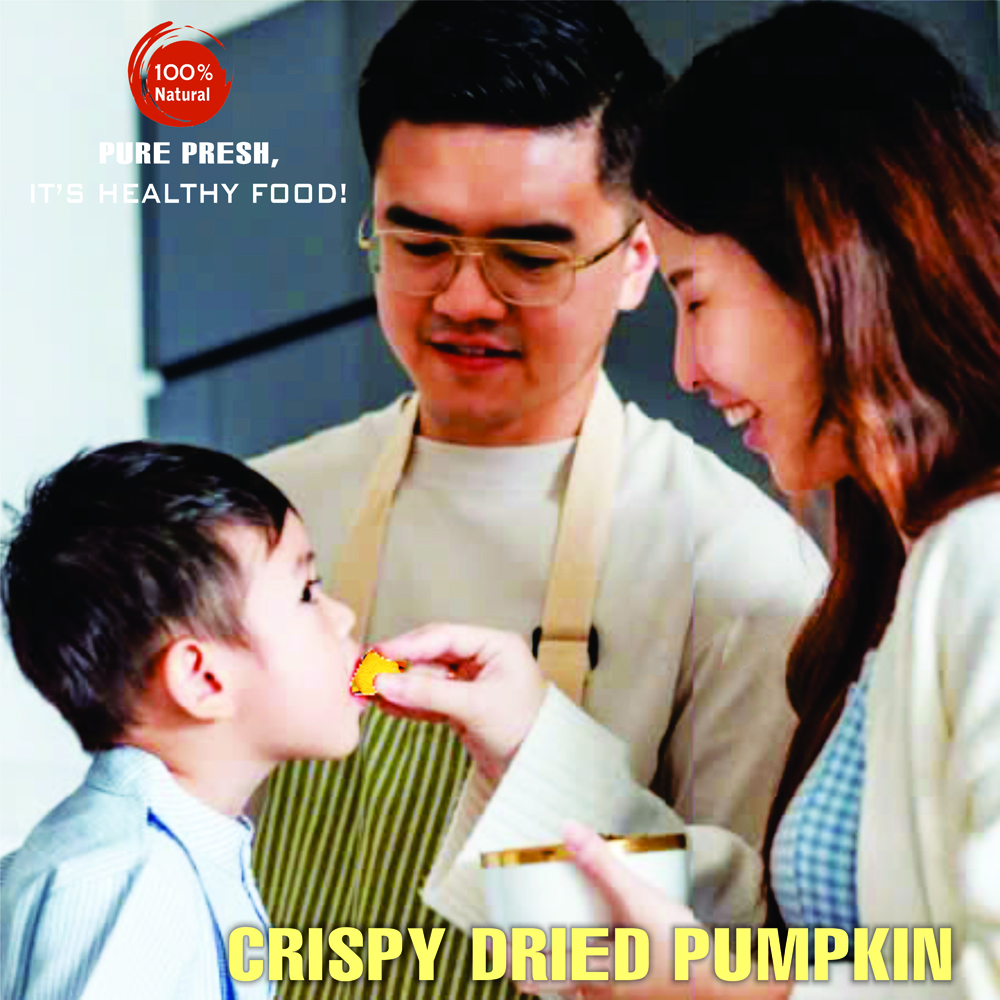 CRISPY DRIED PUMPKIN 2.47 oz (70g) VIETFARMFOOD: Freeze-dried, No Sugar Added, Naturally Sweet, Convenient Packaging, Many Nutrients Beneficial To Health, Suitable For Snacking Or As A Gift.