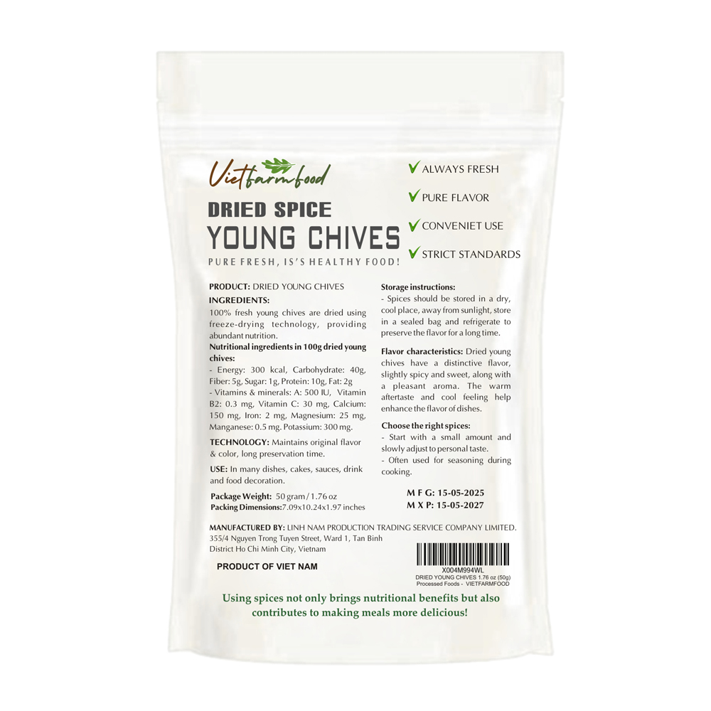 DRIED YOUNG CHIVES 2.47 Oz (70g) VIETFARMFOOD: Freeze-dried spices extract pure natural flavor. Convenient packaging, long-term preservation. Used for cooking, baking, salads, soups, sauces.
